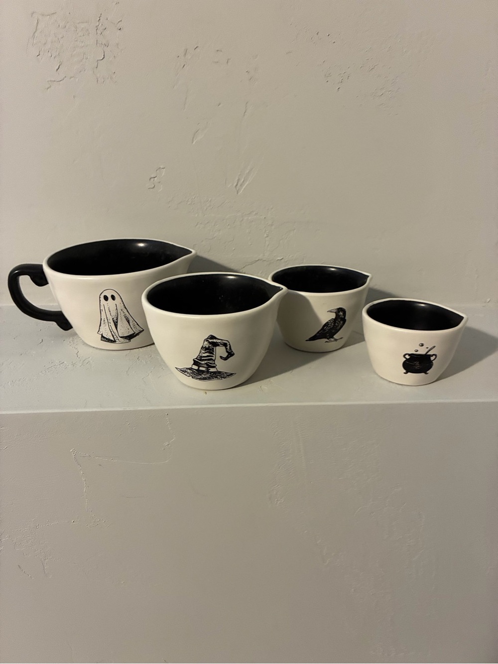 Rae Dunn Halloween measuring cups